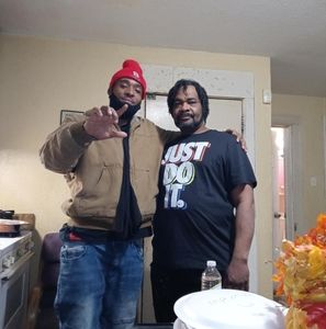 Meet your Posher, Eg